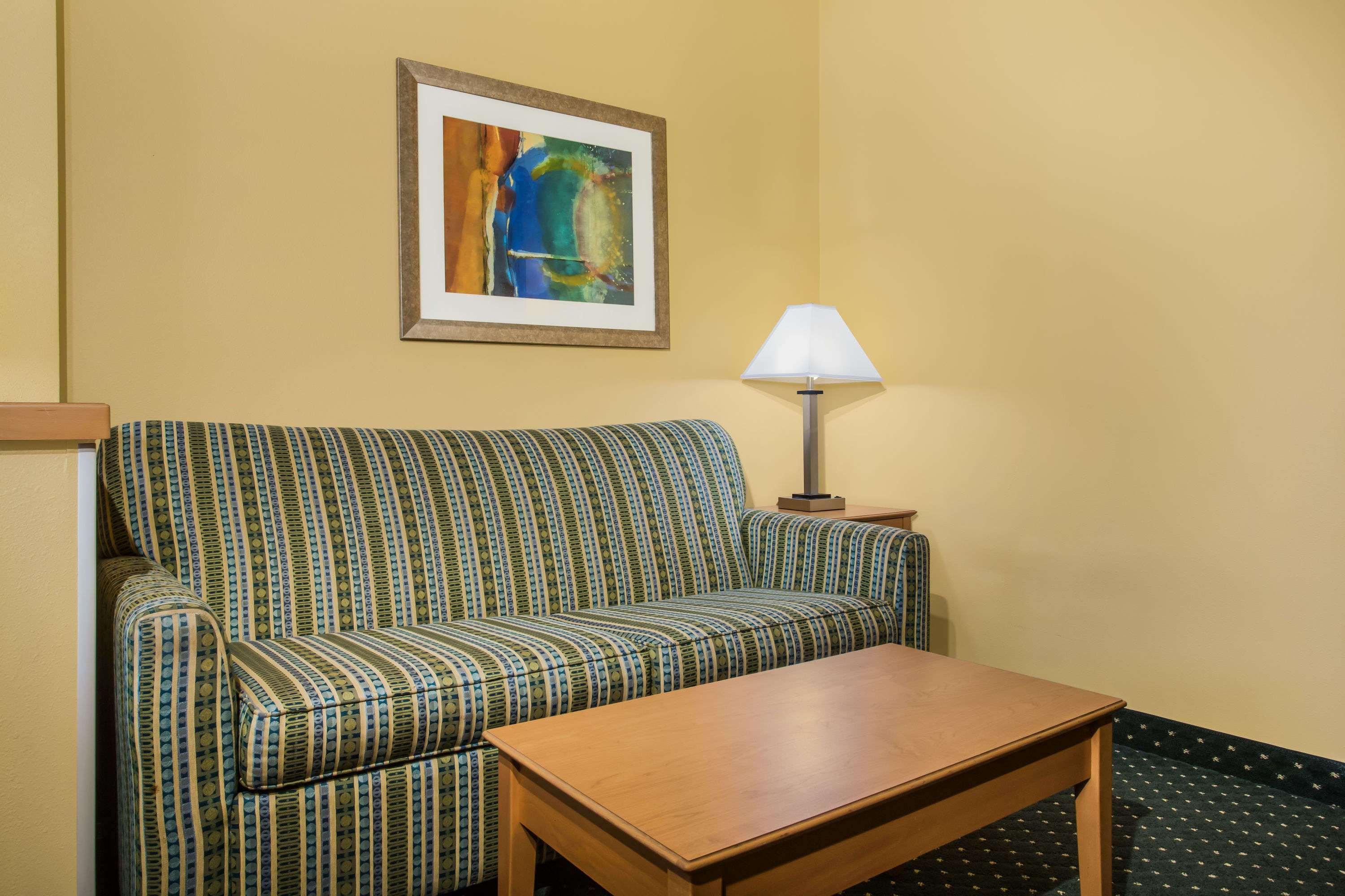 Baymont By Wyndham Hotel 2*