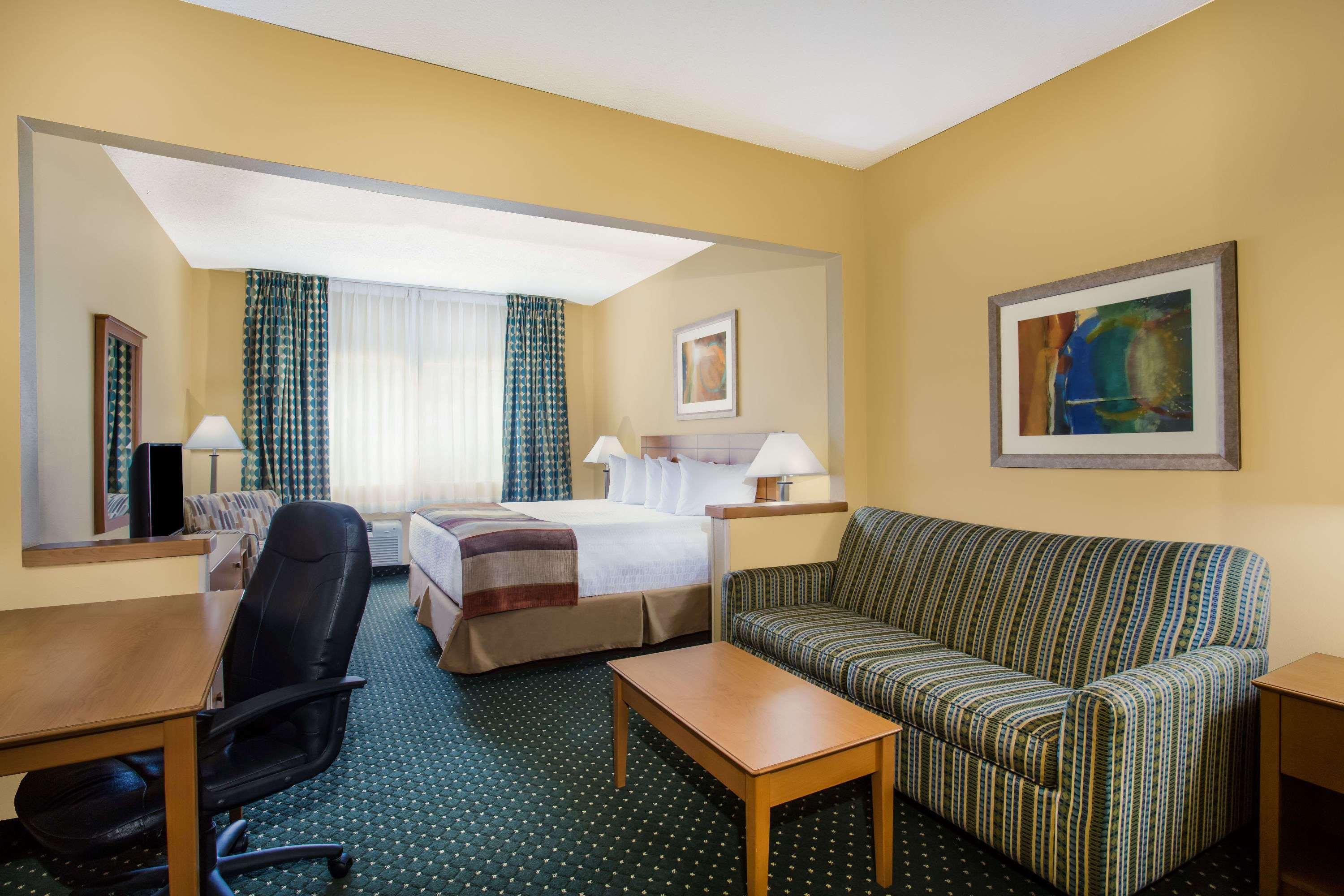 Baymont By Wyndham Hotel Helena